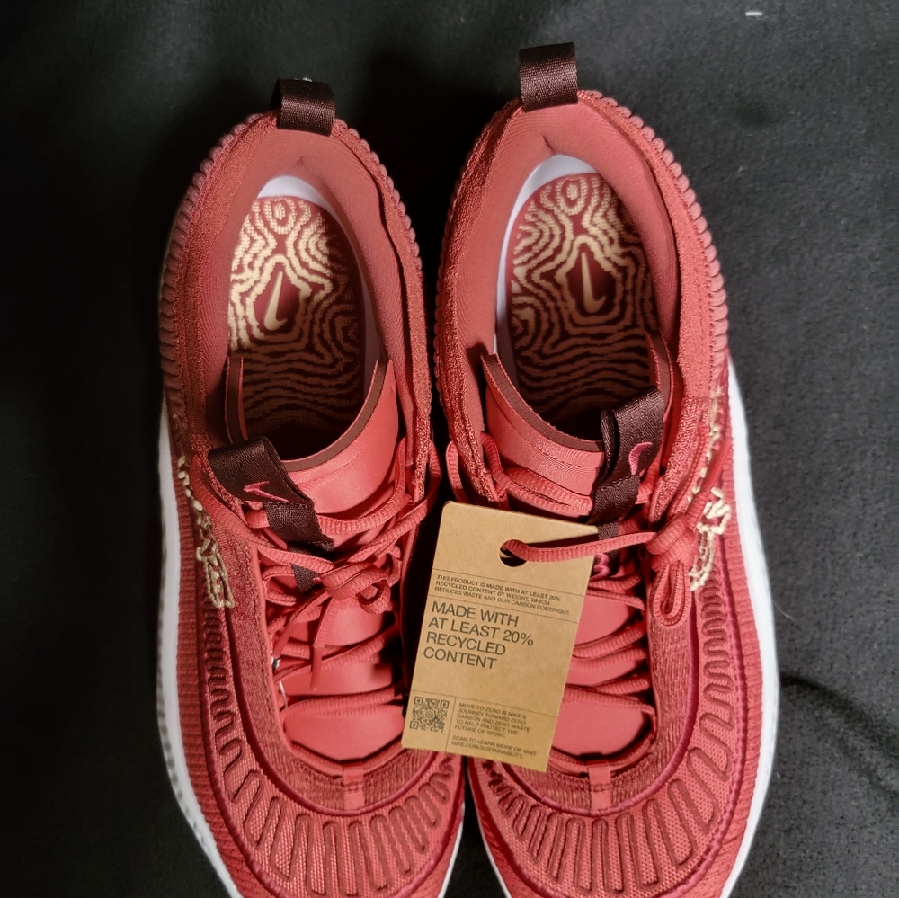 Nike Cosmic Unity 3 in Cedar Women's Size 19.5  MSRP $170